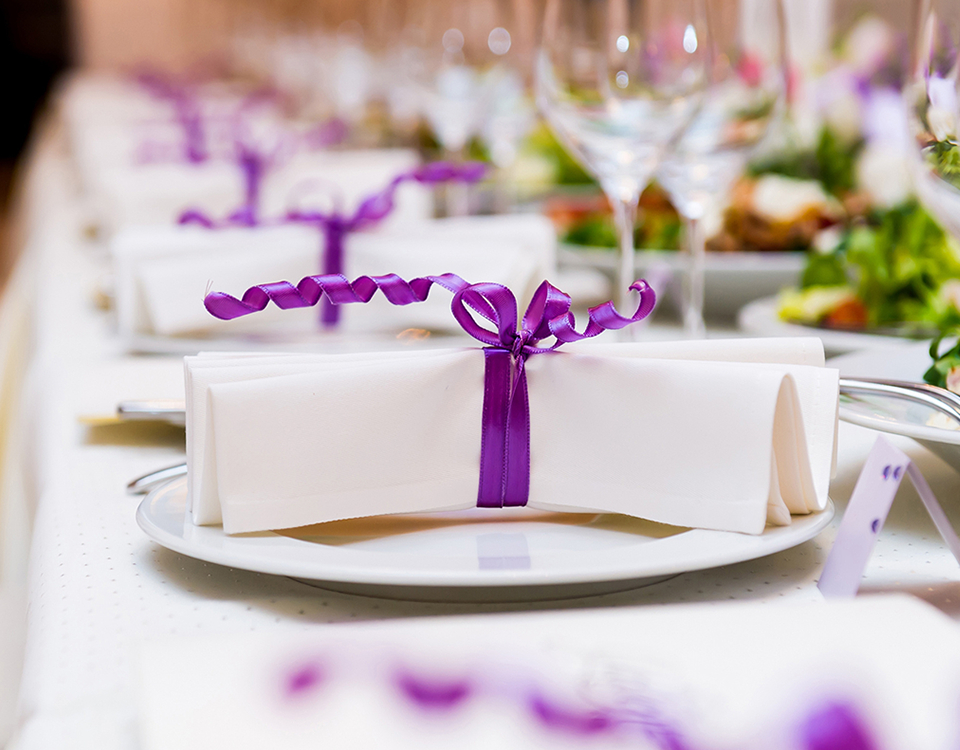 BD Productions Eventservice Senden Sie uns eine Nachricht für Ihre personalisierte Eventbuchung.